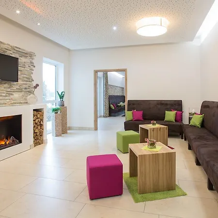 Hotel Bauer Garni 3*