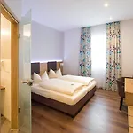 Bauer Garni 3* Ingolstadt