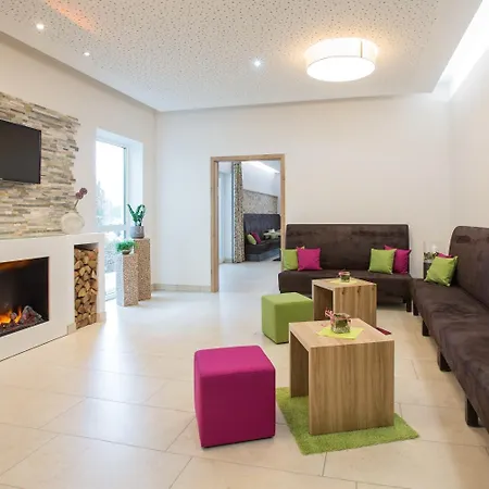 Bauer Garni 3*