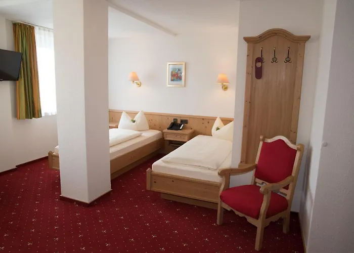 Hotel Bauer Garni 3*